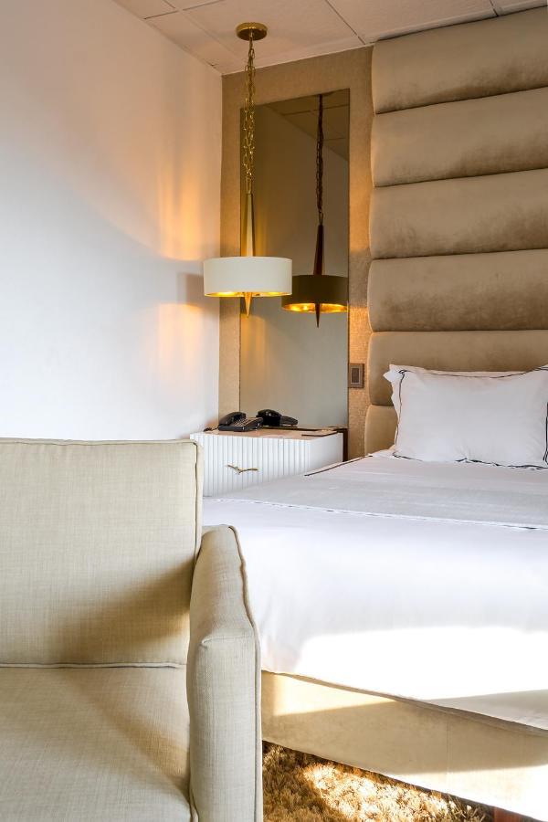 Hotel Posada San Antonio 레이노사 외부 사진