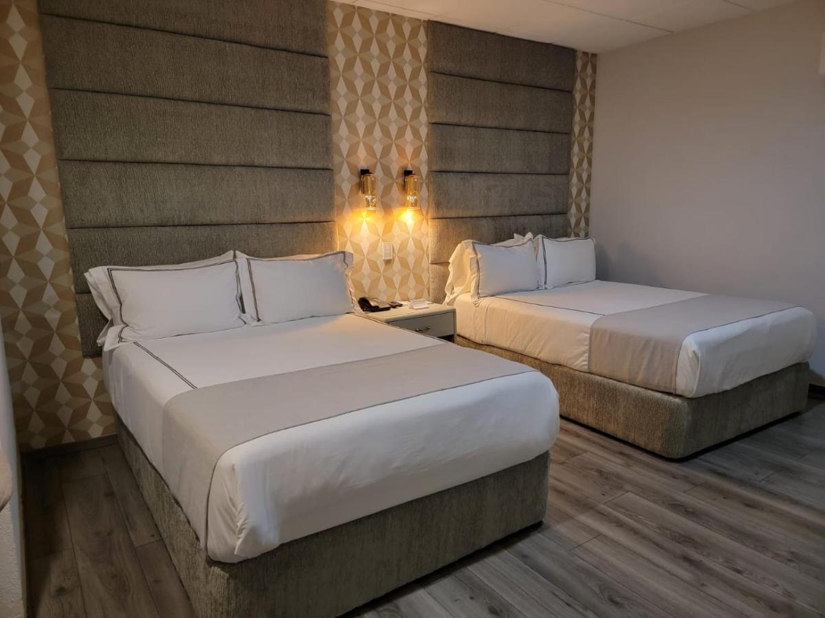 Hotel Posada San Antonio 레이노사 외부 사진