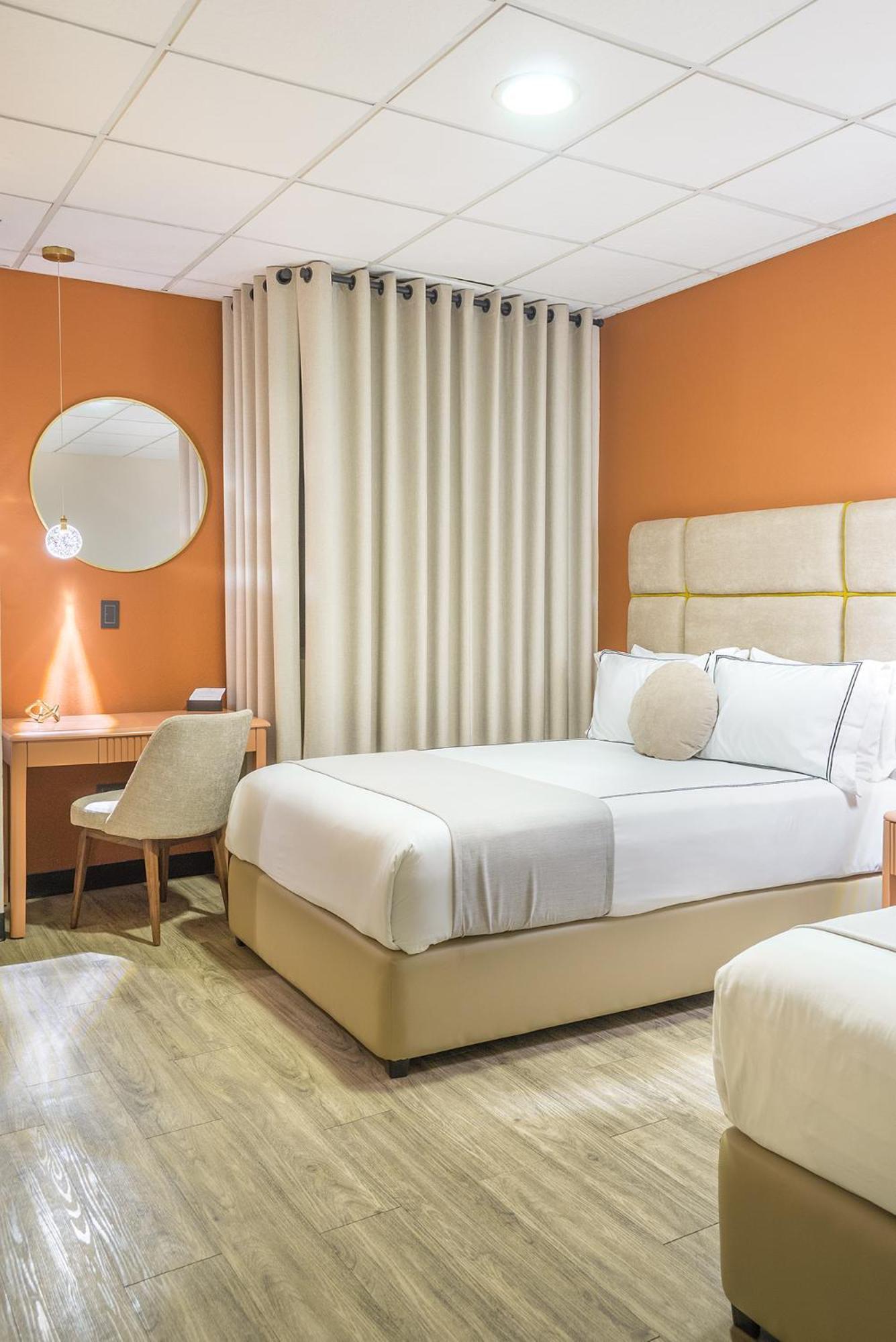Hotel Posada San Antonio 레이노사 외부 사진
